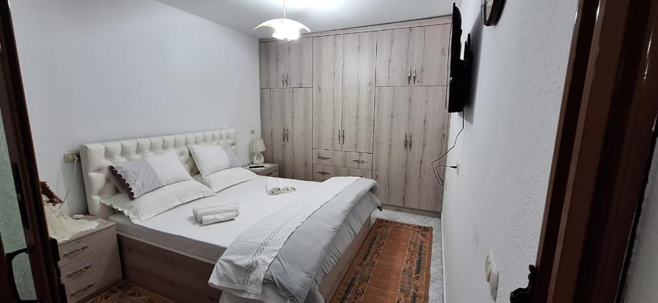 Marbi Guest House Gjirokastër Dış mekan fotoğraf