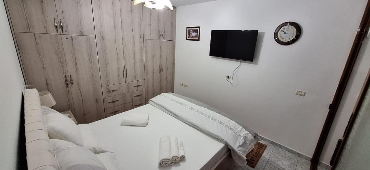 Marbi Guest House Gjirokastër Dış mekan fotoğraf