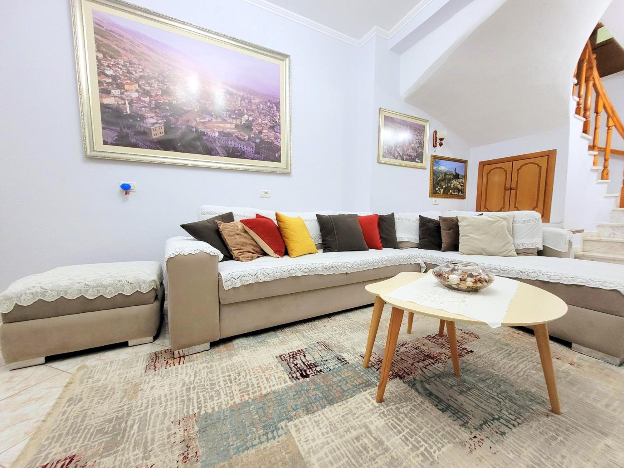 Marbi Guest House Gjirokastër Dış mekan fotoğraf