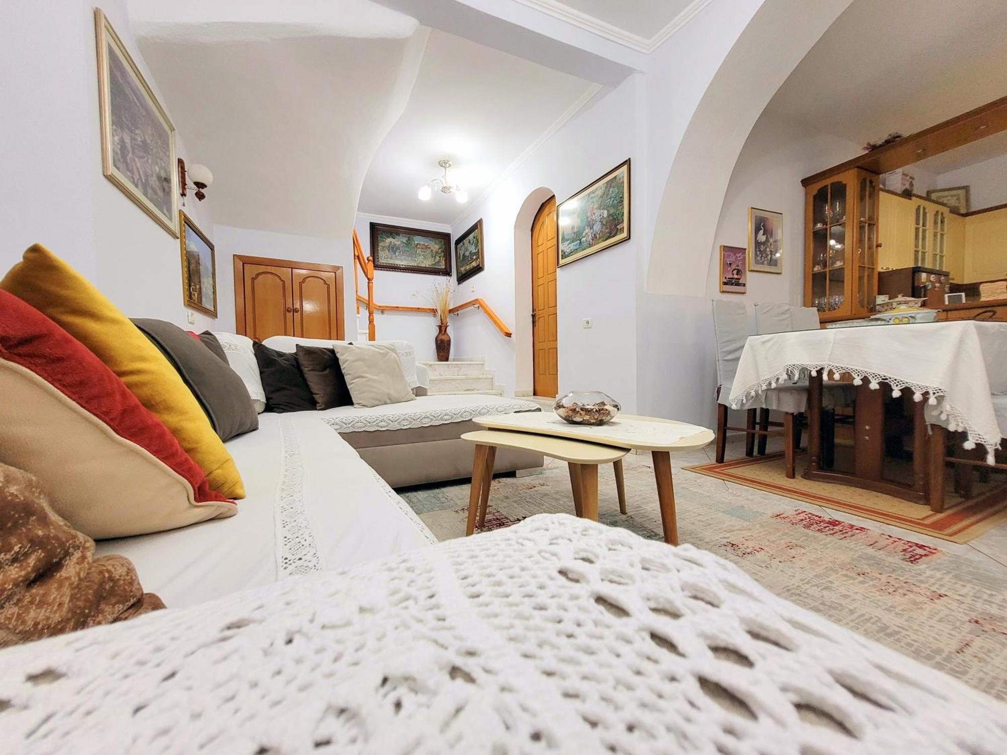 Marbi Guest House Gjirokastër Dış mekan fotoğraf